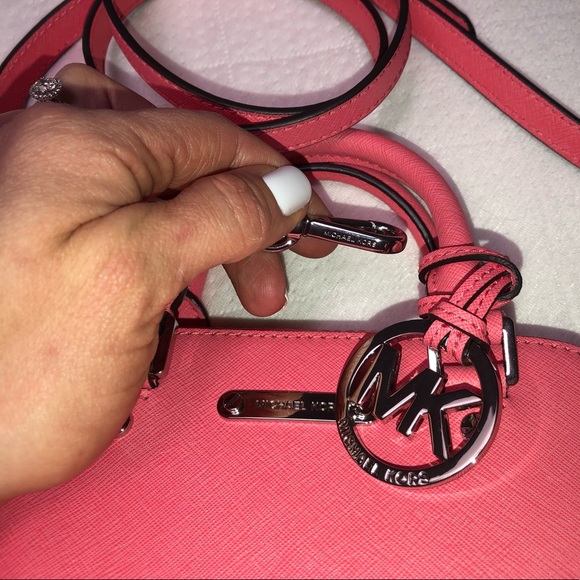 Michael Kors Small Pink Satchel Bag - Picture 4 of 7